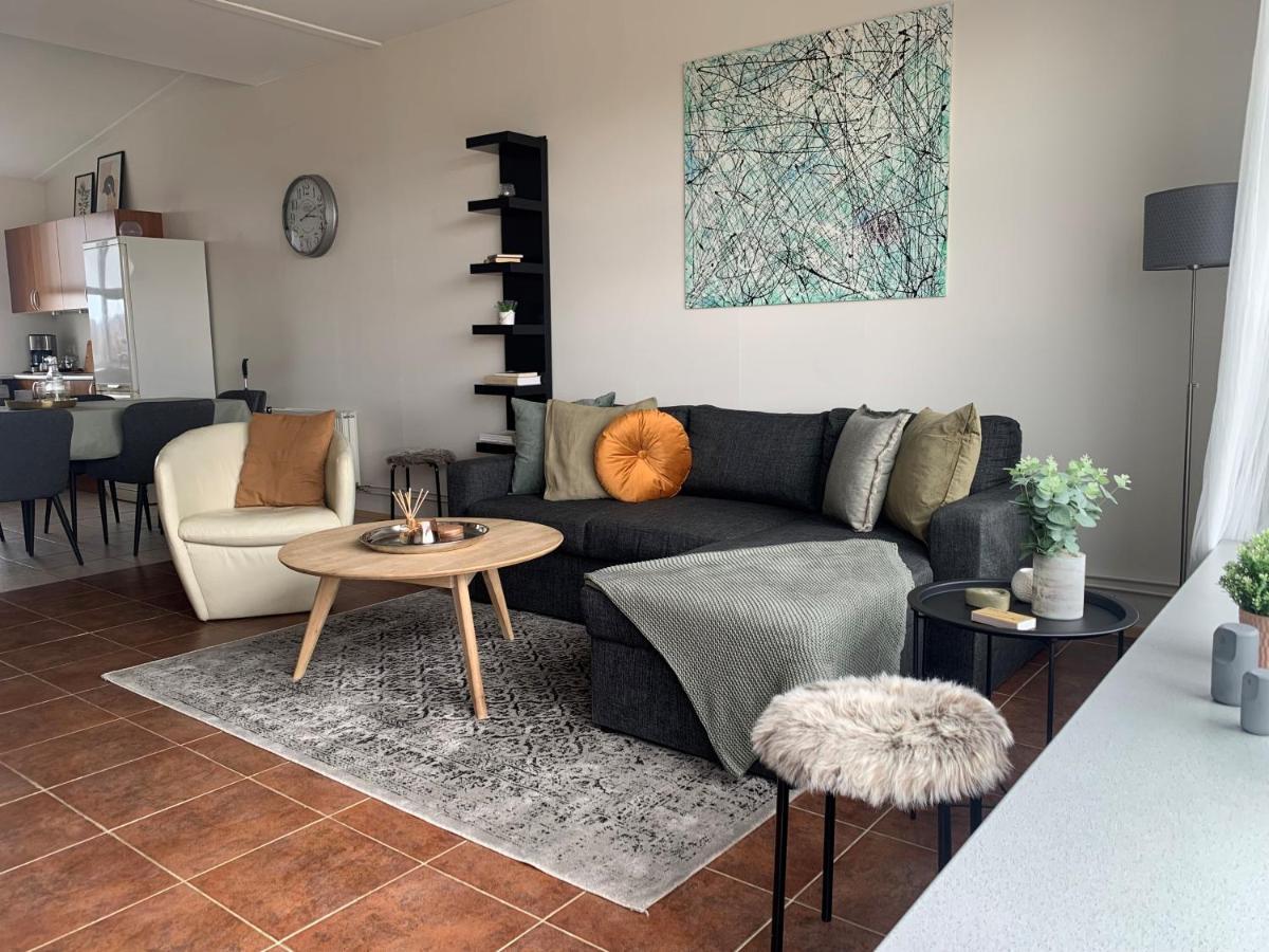 Asubud Apartments Budardalur Eksteriør billede