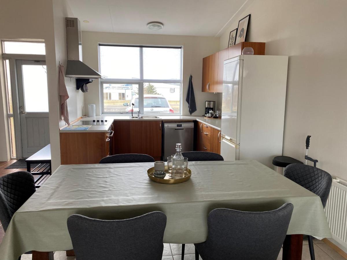 Asubud Apartments Budardalur Eksteriør billede