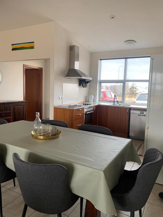 Asubud Apartments Budardalur Eksteriør billede